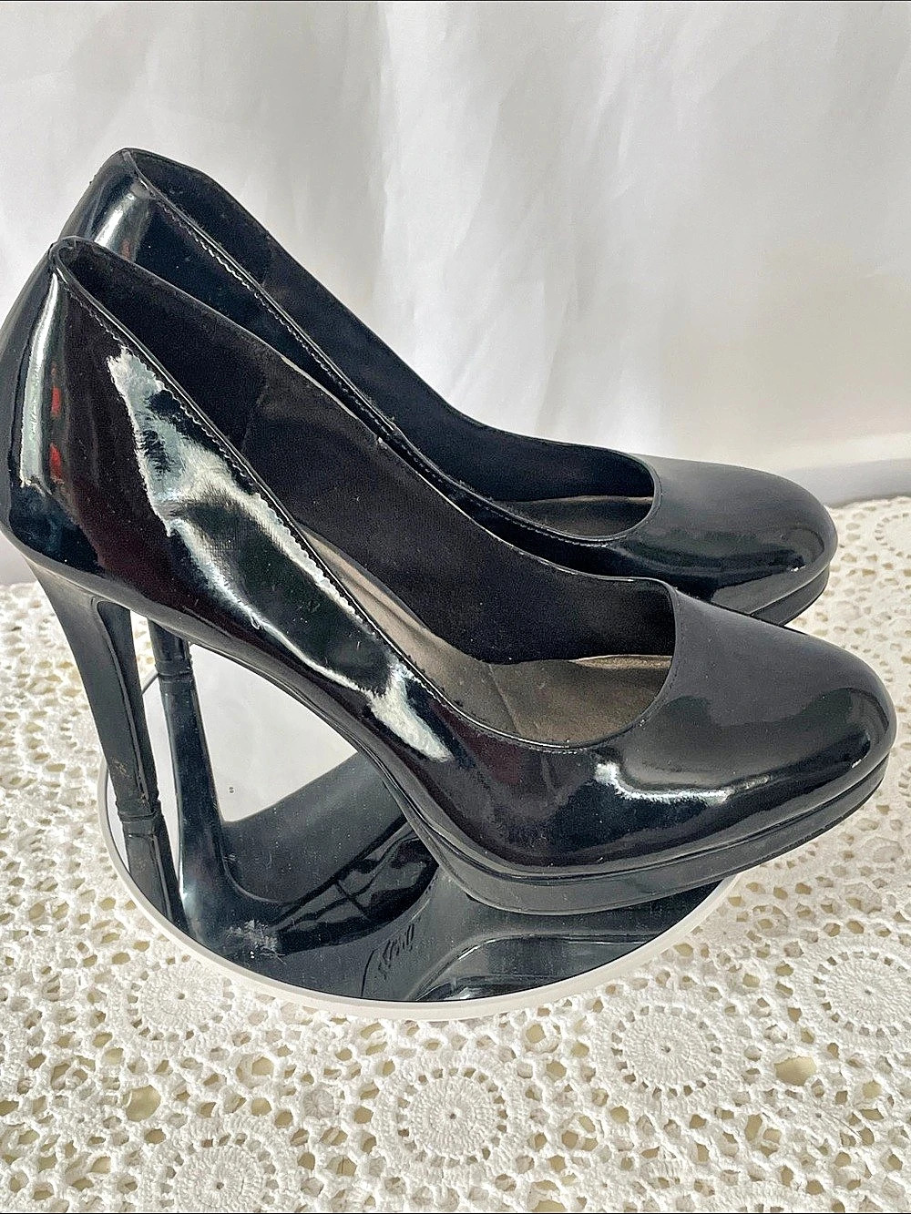 Fiona Patent Platform Heels in Black Size 9